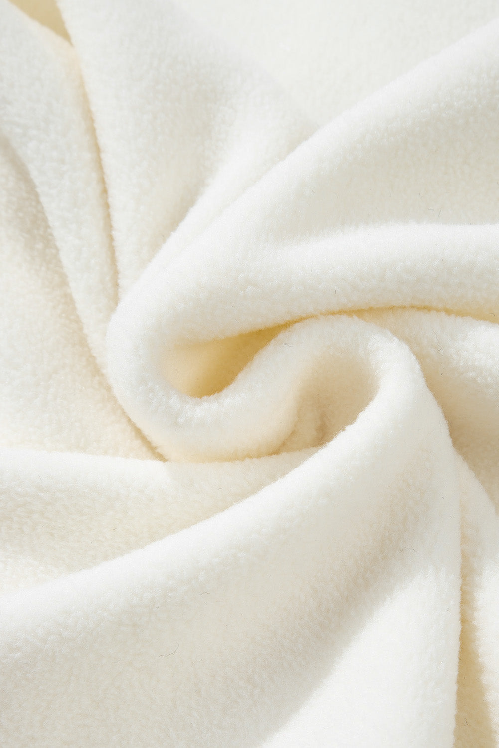 Camila® | Fashionable and minimalist winter garment