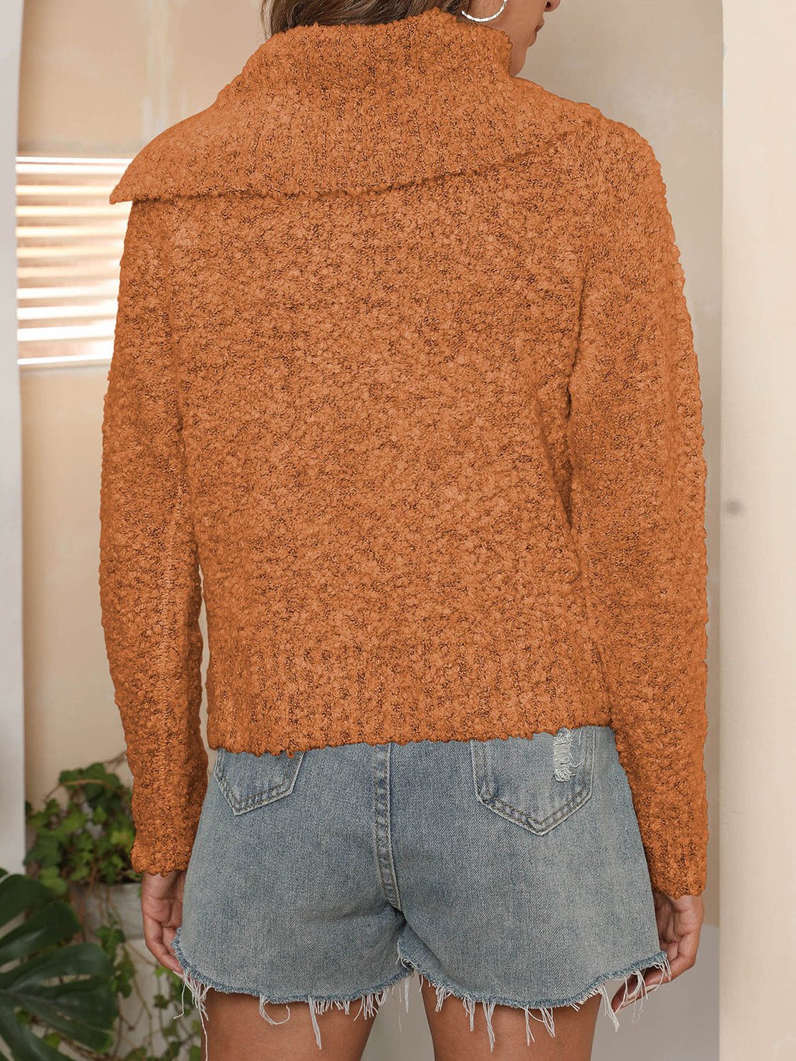 Clara® | Asymmetrical long-sleeved sweater with collar