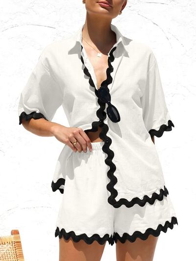 Brigitte® | Set of top and shorts with contrast trim and half-length sleeves