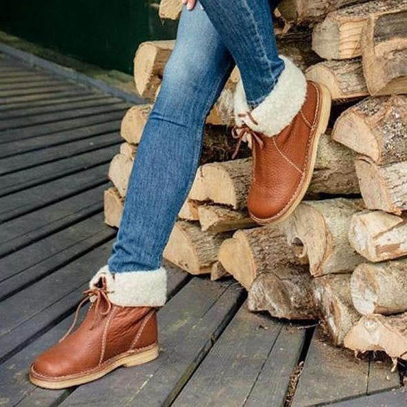 Dolores® | Durable and supportive orthopedic footwear