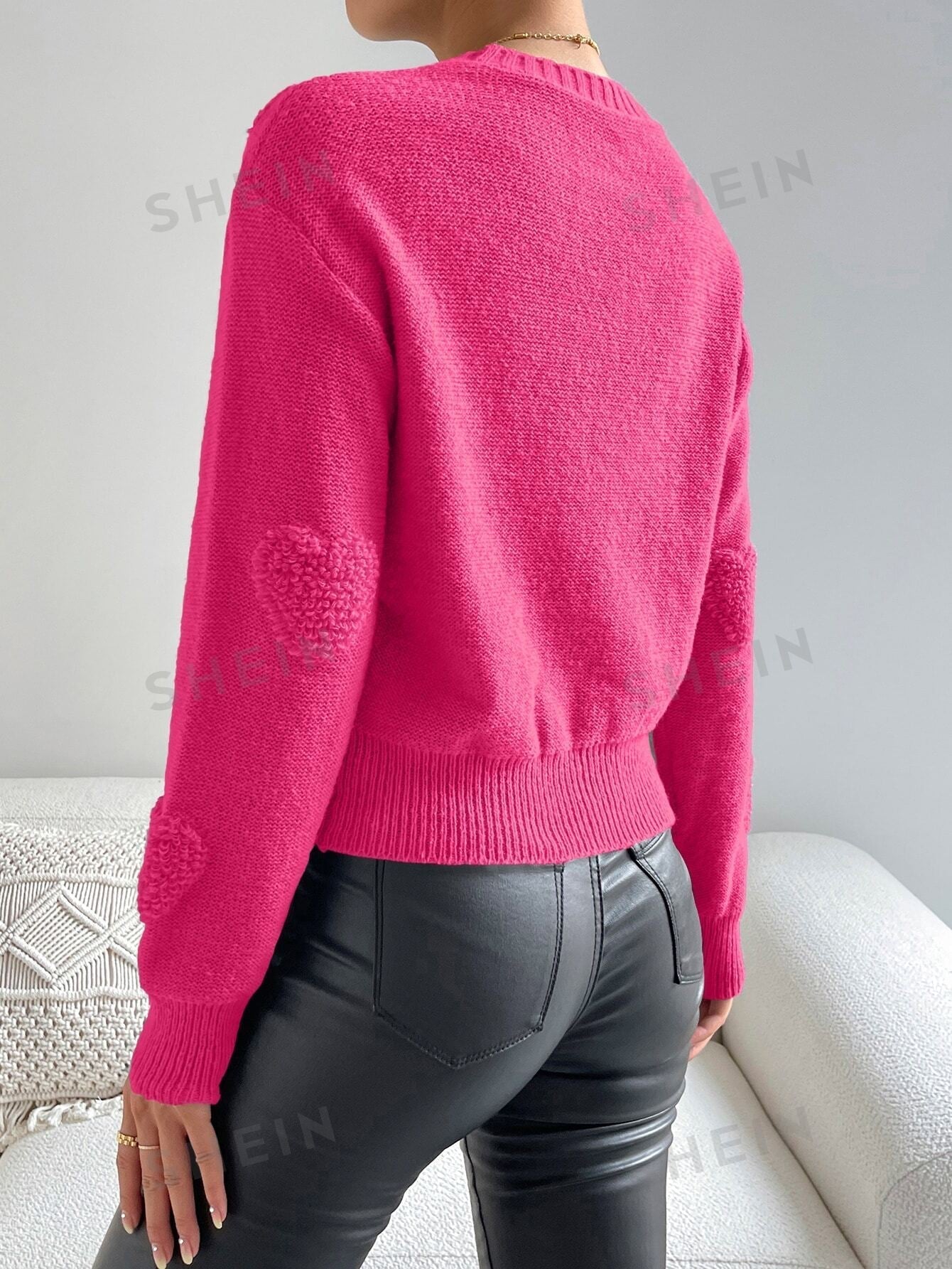 Denise® | Fashionable and minimalist winter sweater