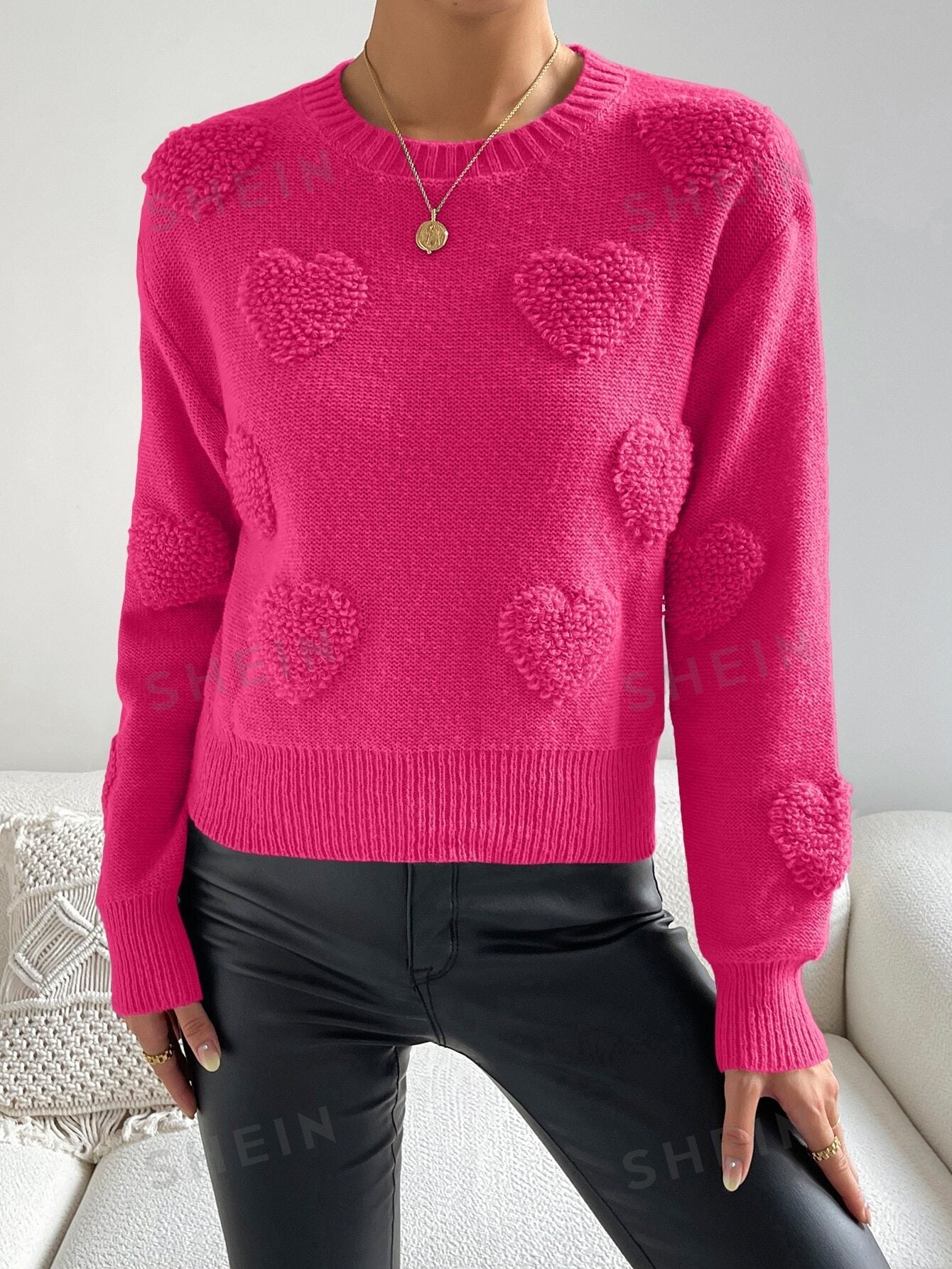 Denise® | Fashionable and minimalist winter sweater