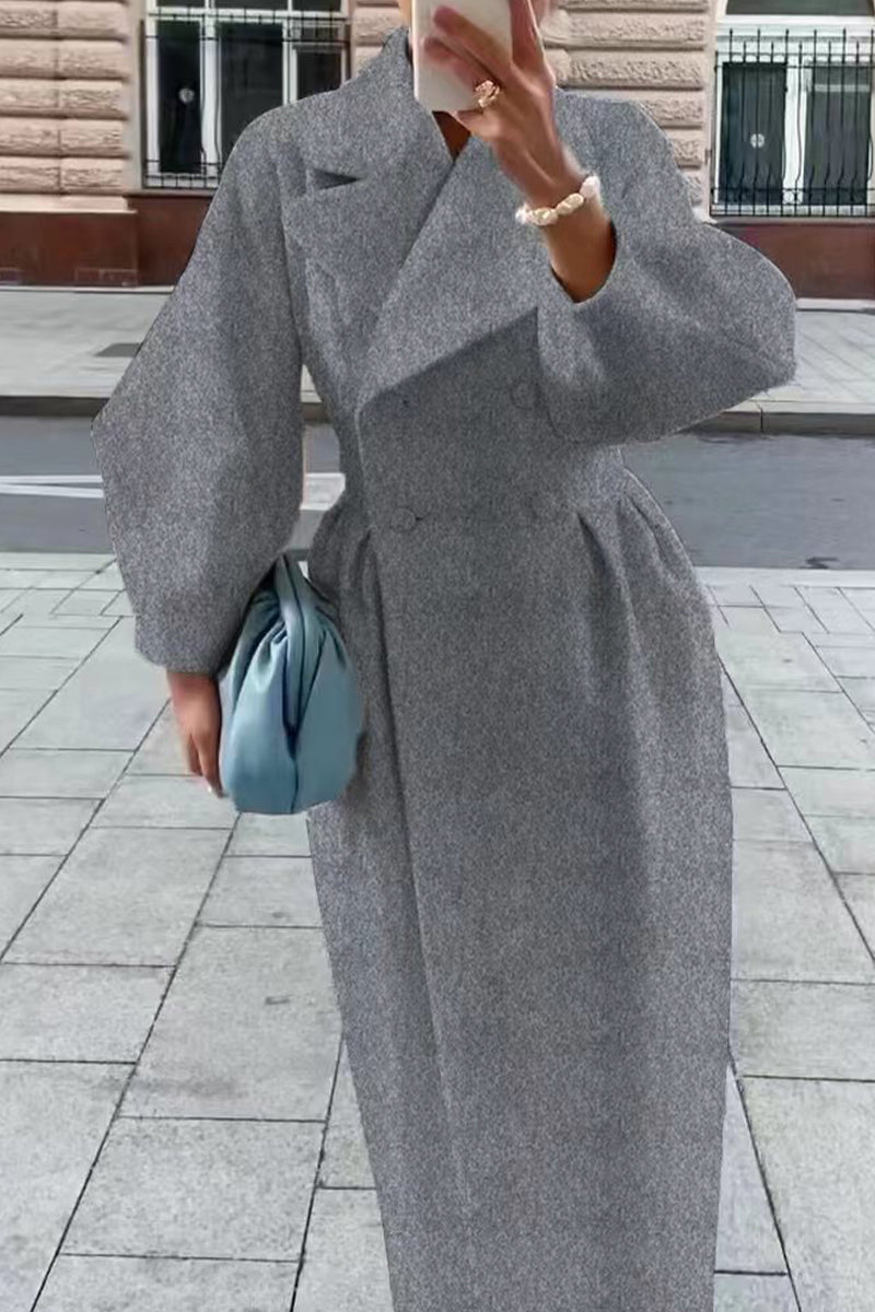Cruz | Elegant plain outerwear with a turn-down collar