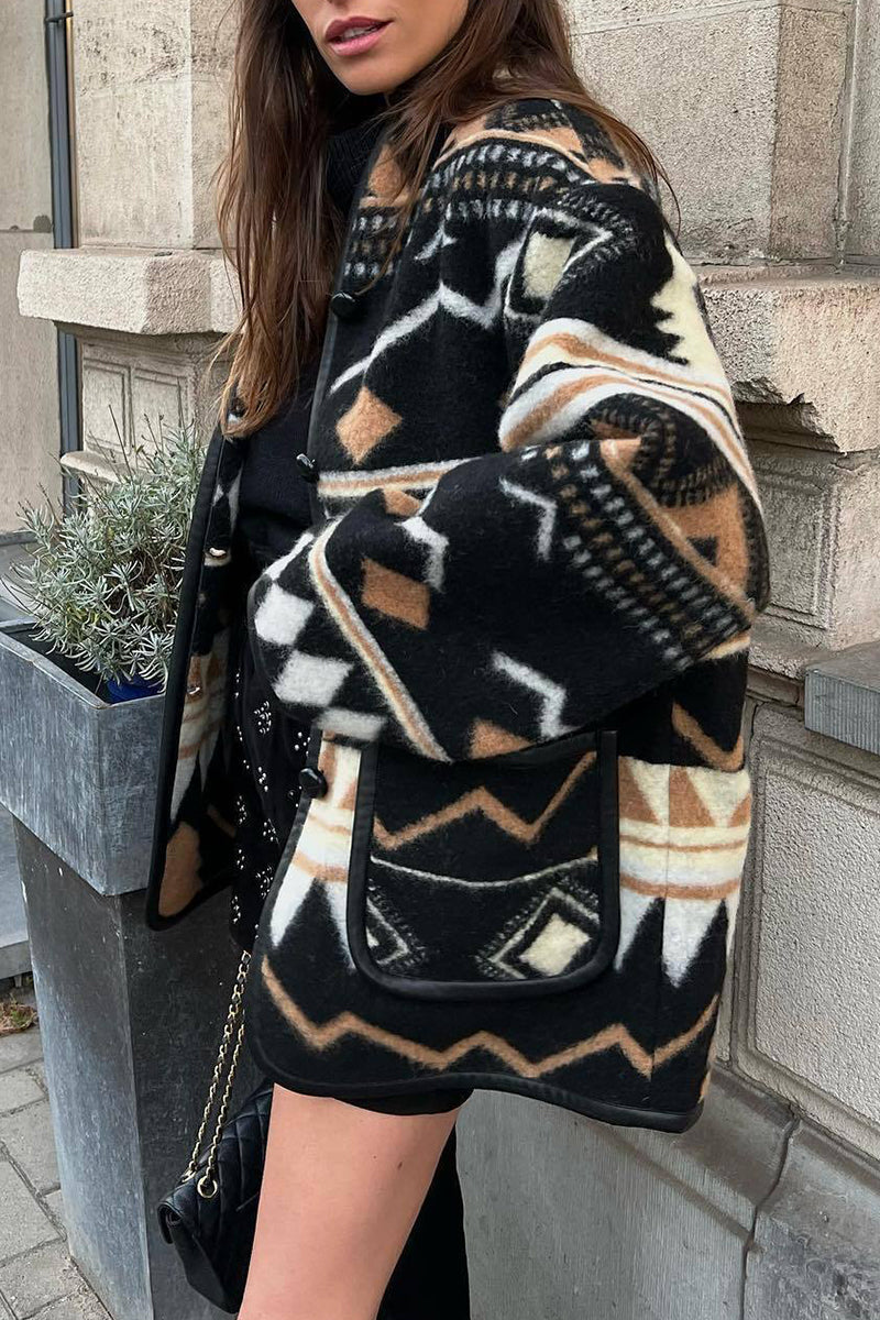 Claudia® | Effortless and trendy winter garment
