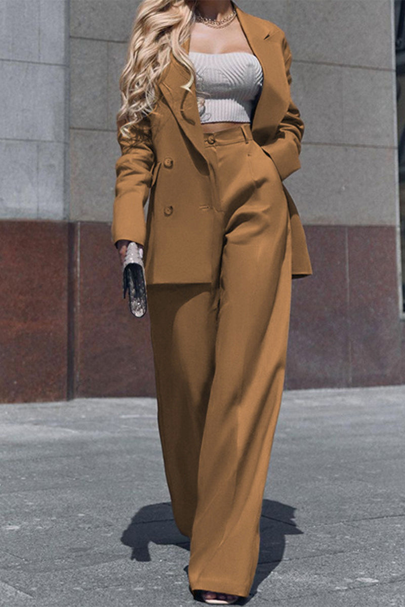 Ariadna® | Casual British style two-piece suit with a fixed pocket collar and long sleeves