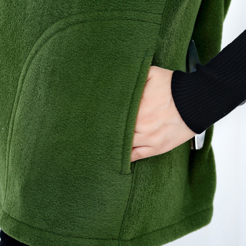 Camille® | Modern and fashionable winter clothing item.