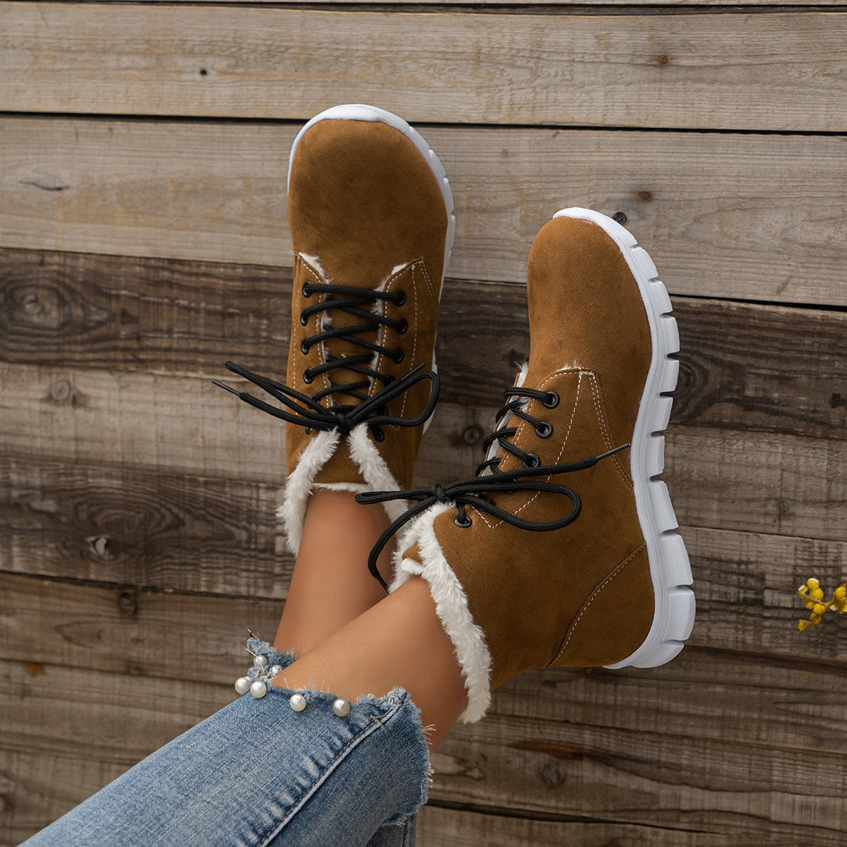 Brenda® | Elegant and detailed supportive shoes