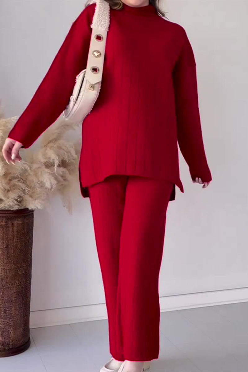 Elizabeth® | Casual, plain three-quarter length two-piece suit with an O-neck and slit