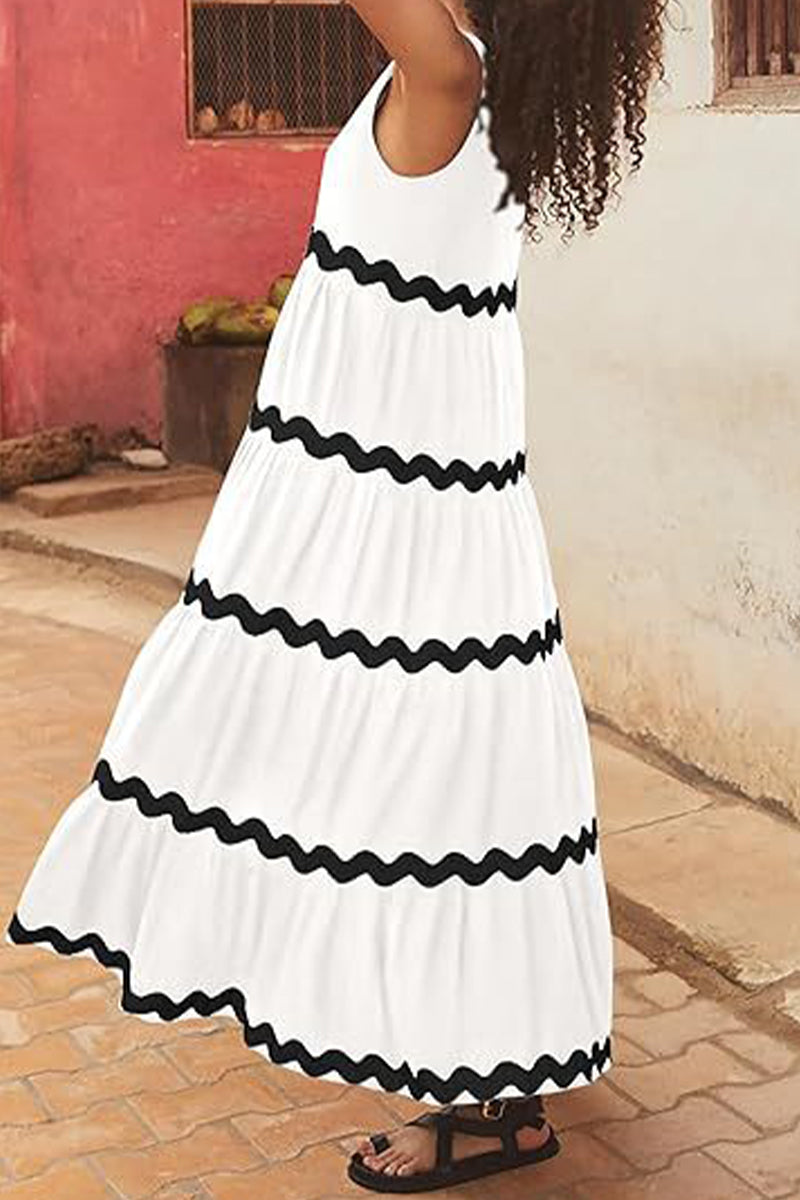 Ava® | Sexy, simple, sleeveless dress with ripple contrast and scoop neckline