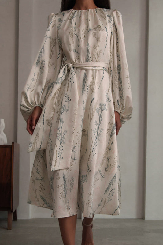 Beatriz® | Elegant dresses with floral frenulum and O-neck in A-line