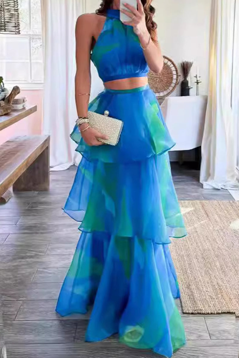 Antonia® | Elegant, sleeveless two-piece suit with a halterneck and mesh fabric in a gradual alternating print