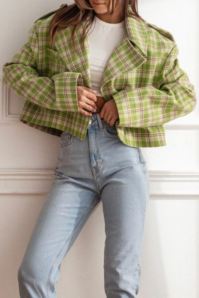 Bianca® | Casual outerwear with checked buttons and contrast reversible collar