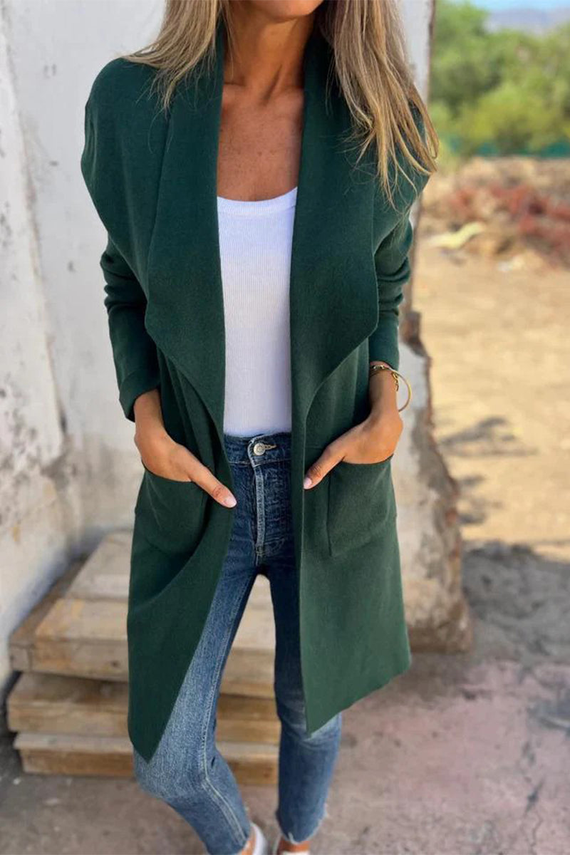 Claudia® | Casual everyday outerwear with a solid color pocket turn-down collar