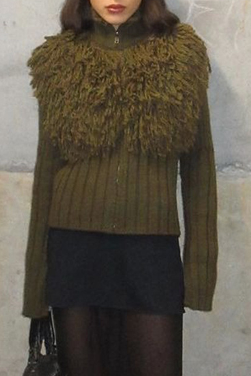 Desirée® | Casual solid color turtleneck sweaters with fringe trim and zip fastening