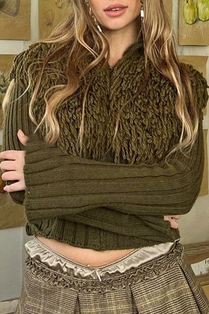 Desirée® | Casual solid color turtleneck sweaters with fringe trim and zip fastening