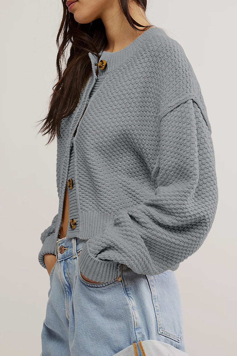 Dunja® | Casual everyday outerwear with solid color buttons and O-neck