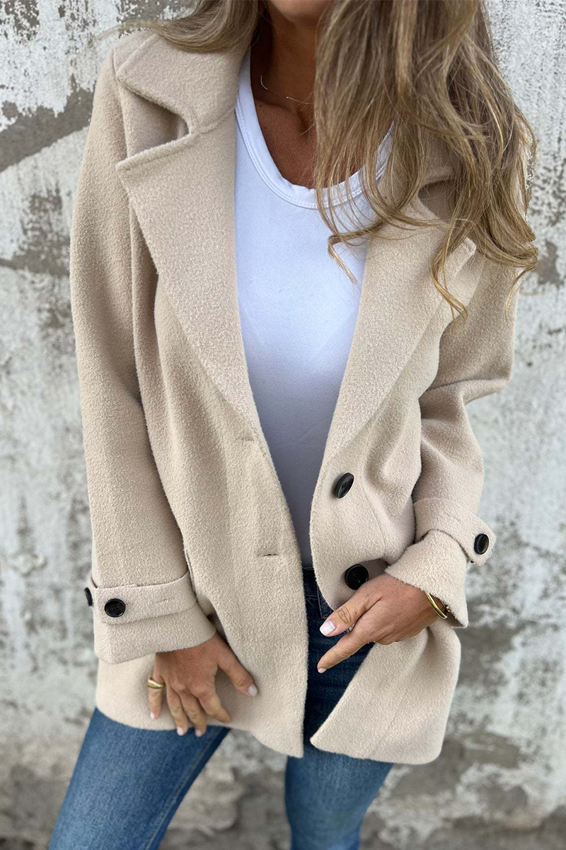 Edith® | Casual everyday outerwear with buttons and a large reversible collar