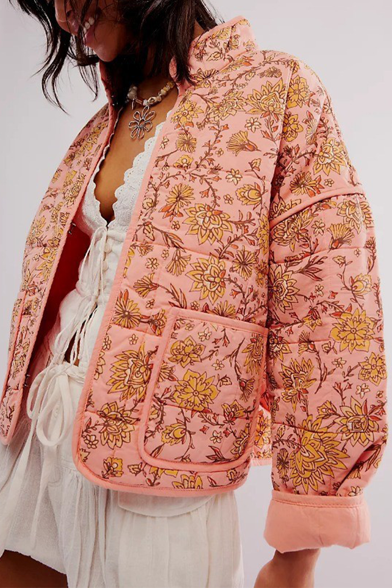Clarisa® | Fashionable and effortless winter garment