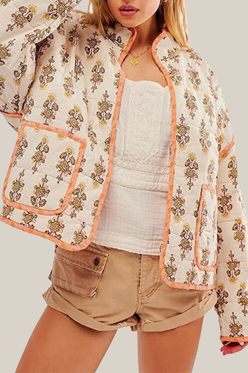 Clarisa® | Fashionable and effortless winter garment