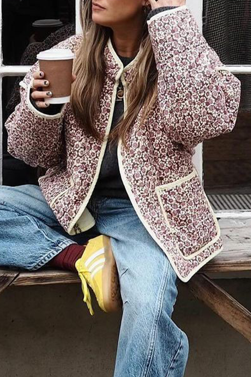 Clarisa® | Fashionable and effortless winter garment