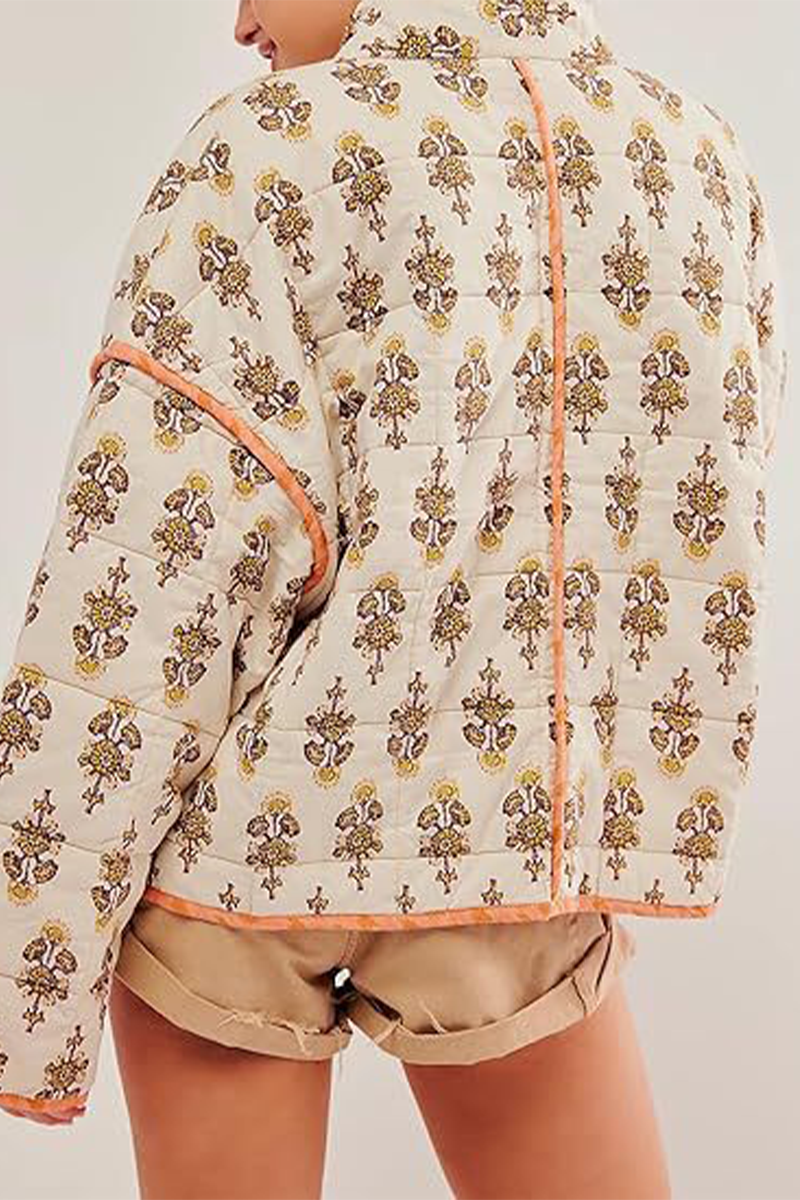 Clarisa® | Fashionable and effortless winter garment