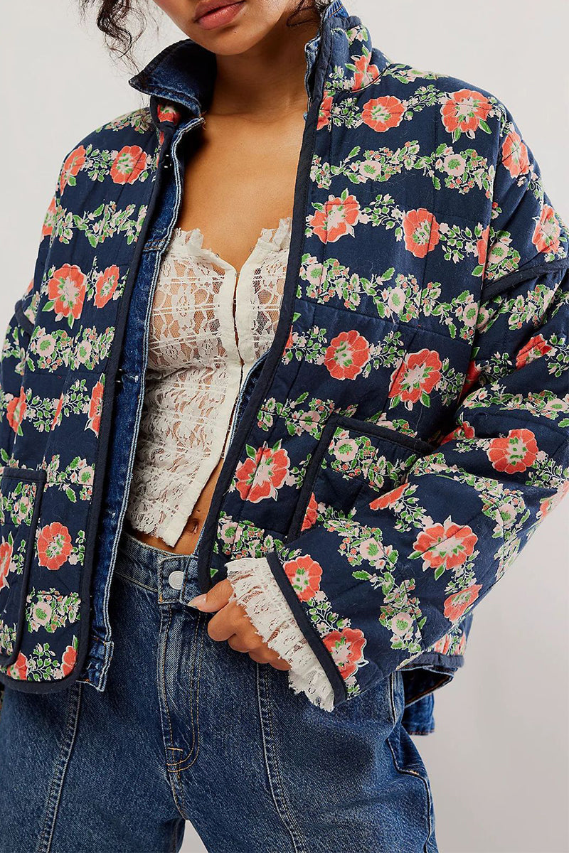 Clarisa® | Fashionable and effortless winter garment