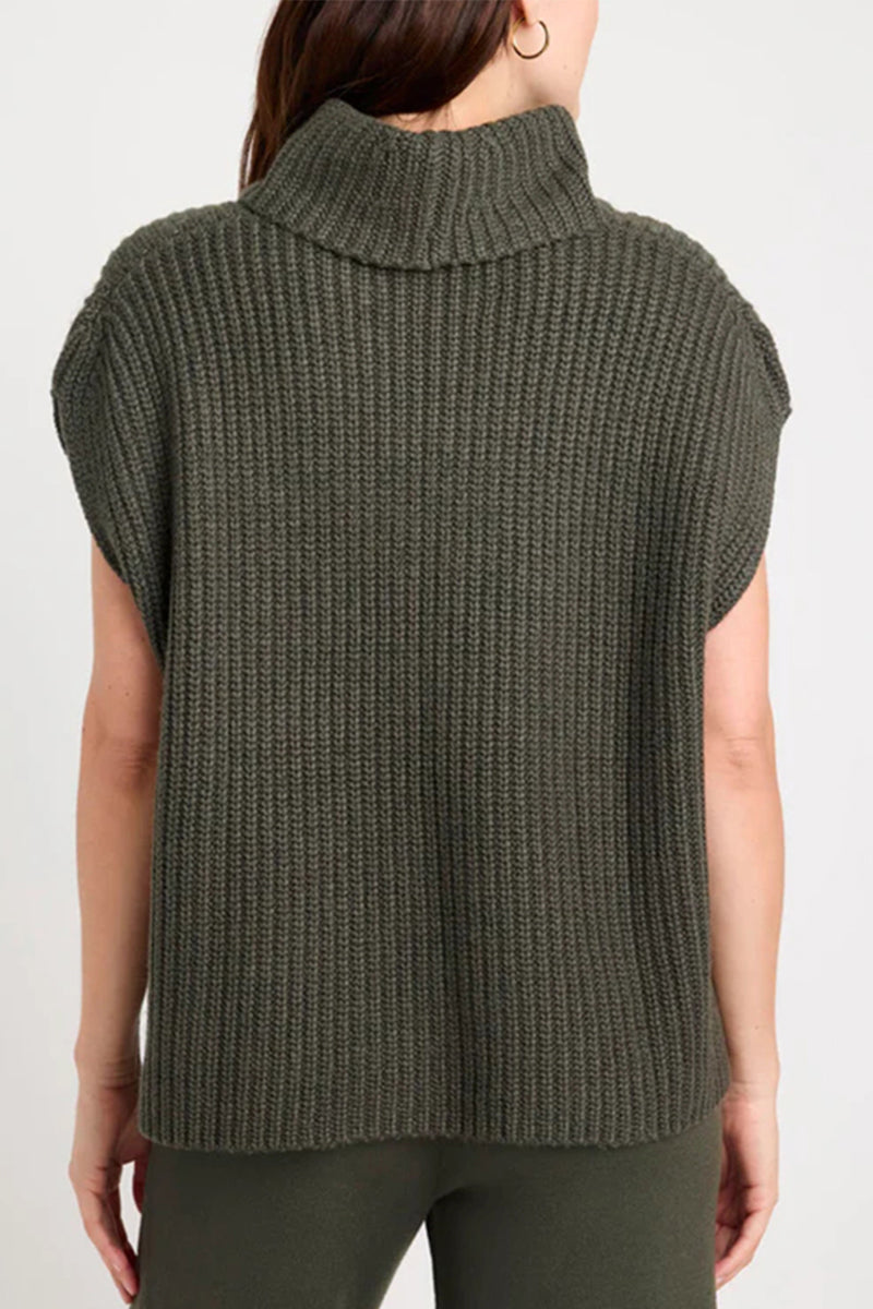 Carolina® | Casual Solid Color Turtleneck Sweaters (3 Colors)