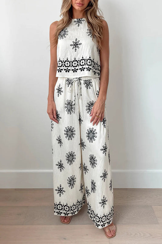 Alma® | Casual, sleeveless two-piece suit with geometric print, lace-up and O-neck