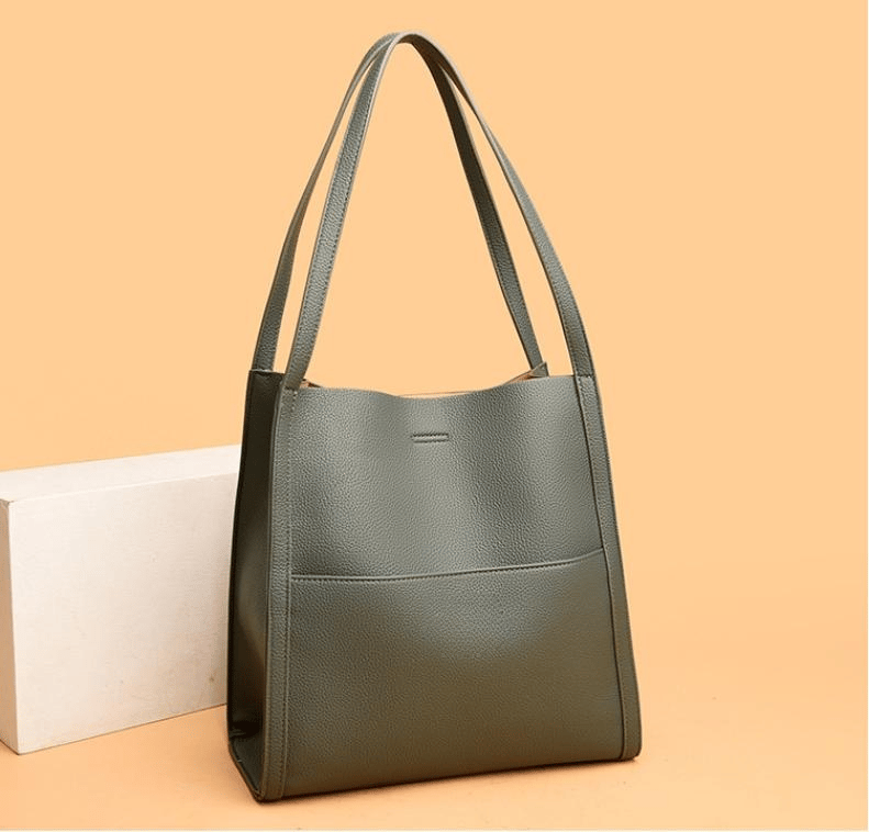 Elisa® | Elegant and spacious leather shoulder bag