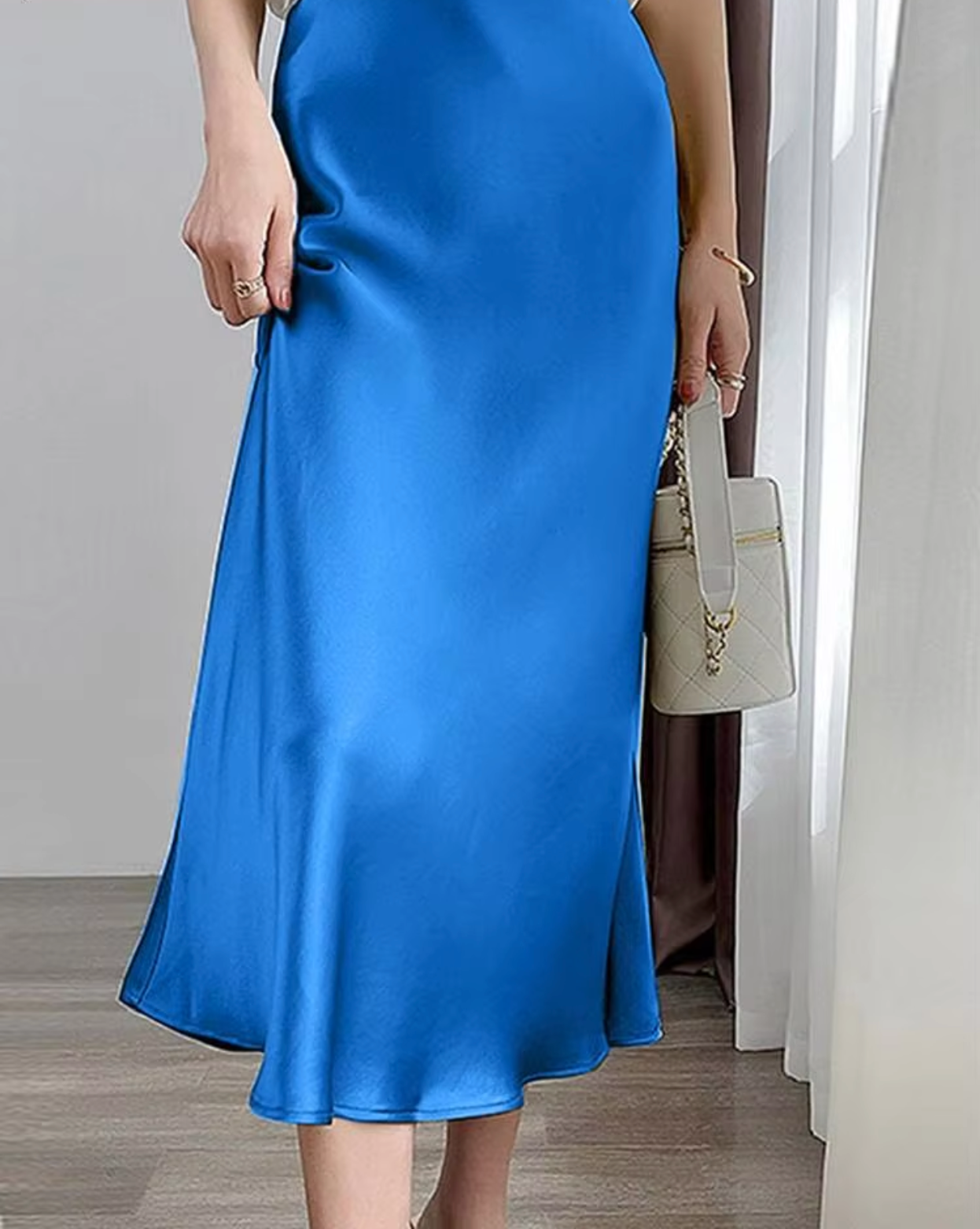 Diana® | Elegant skirt made of satin silk