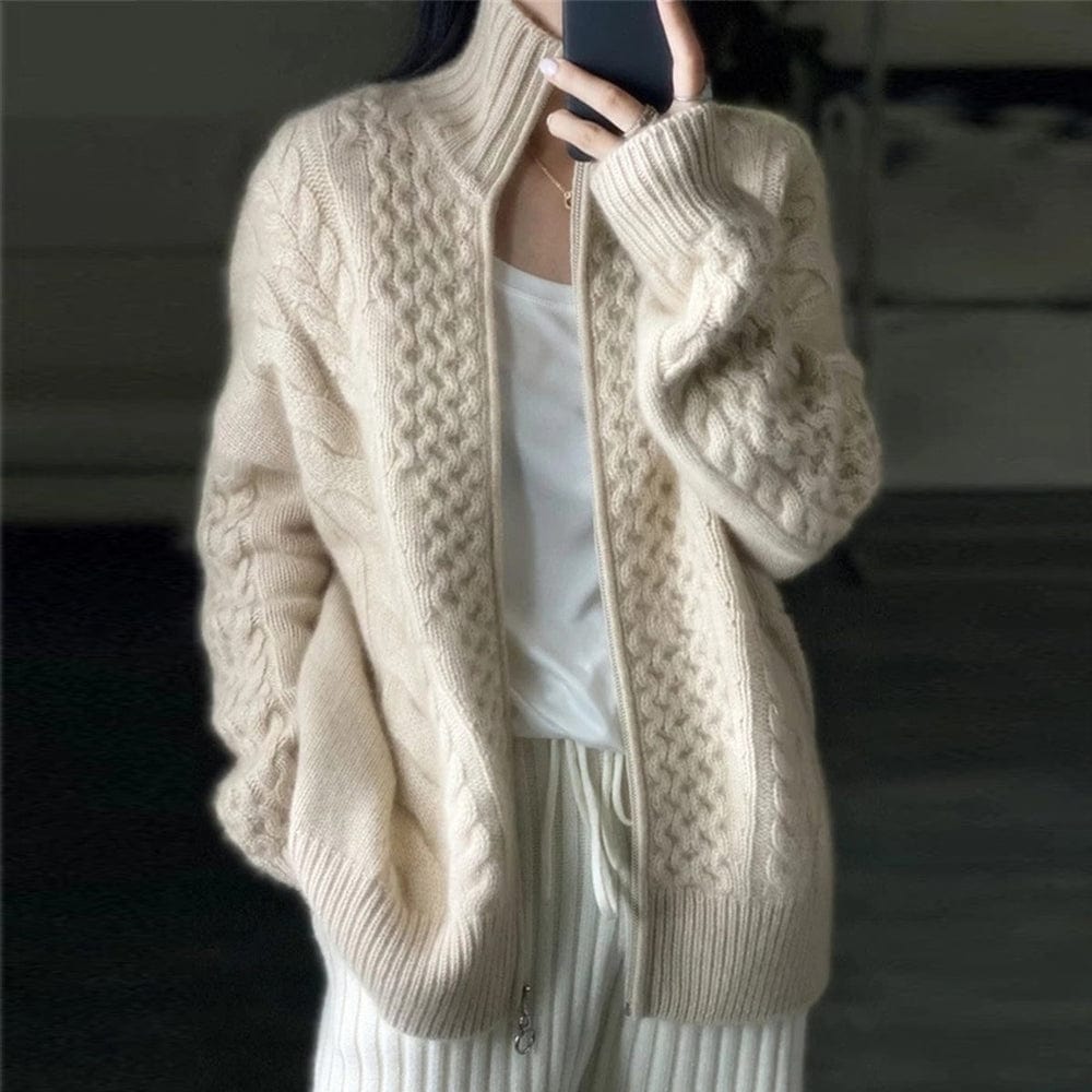 Begoña | Modern Roll Collar Knit Jacket for Women