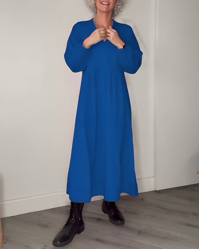 Antonella® | Long, slimming dress with a V-neck