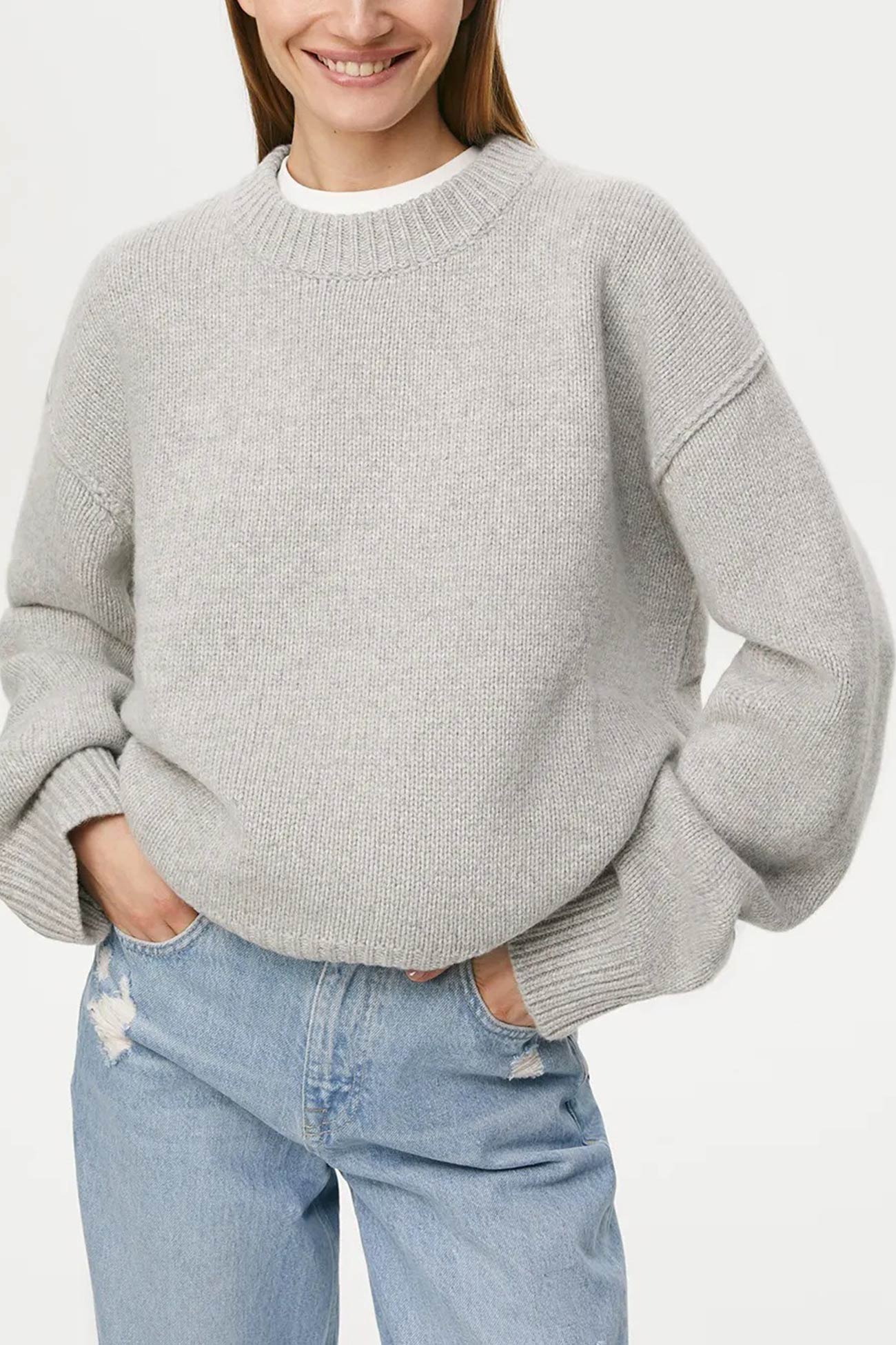 Carmen® | Round Neck Solid Color Pullover Sweater