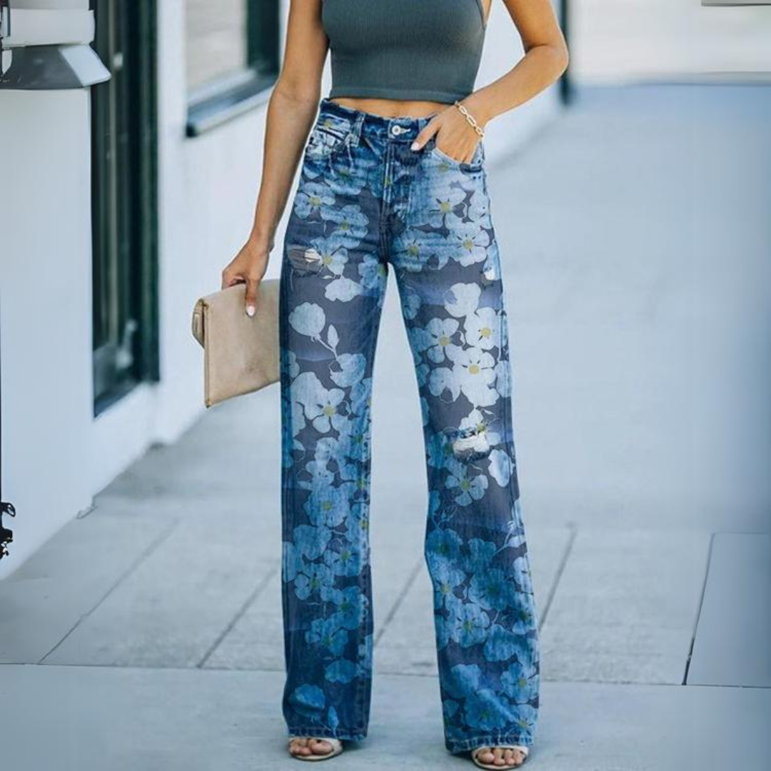 Carla® | Wide jeans with a floral print in a vintage look