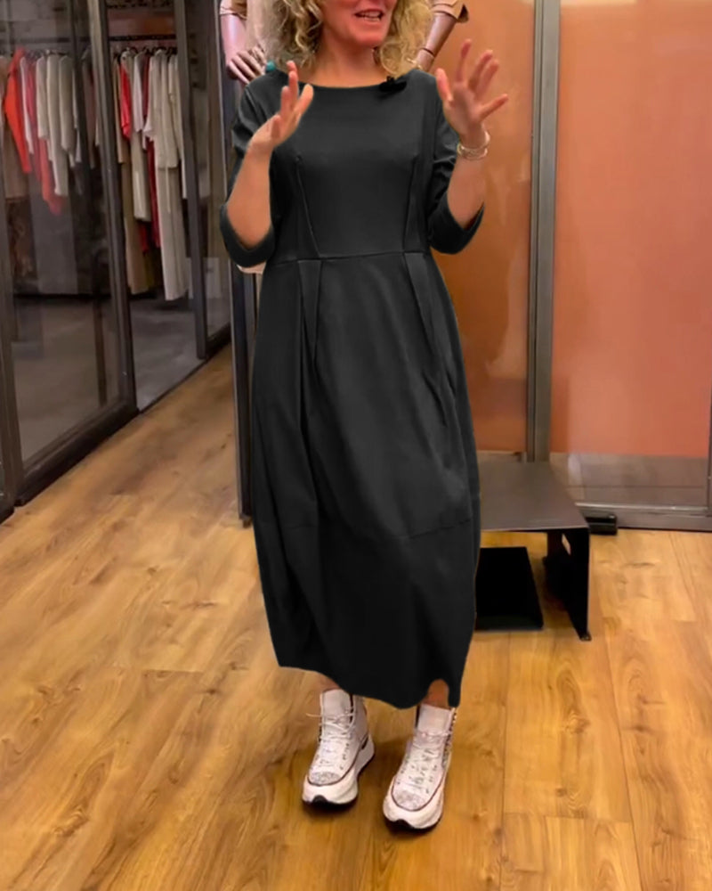 Angeline's® | Slimming dress with a round neckline