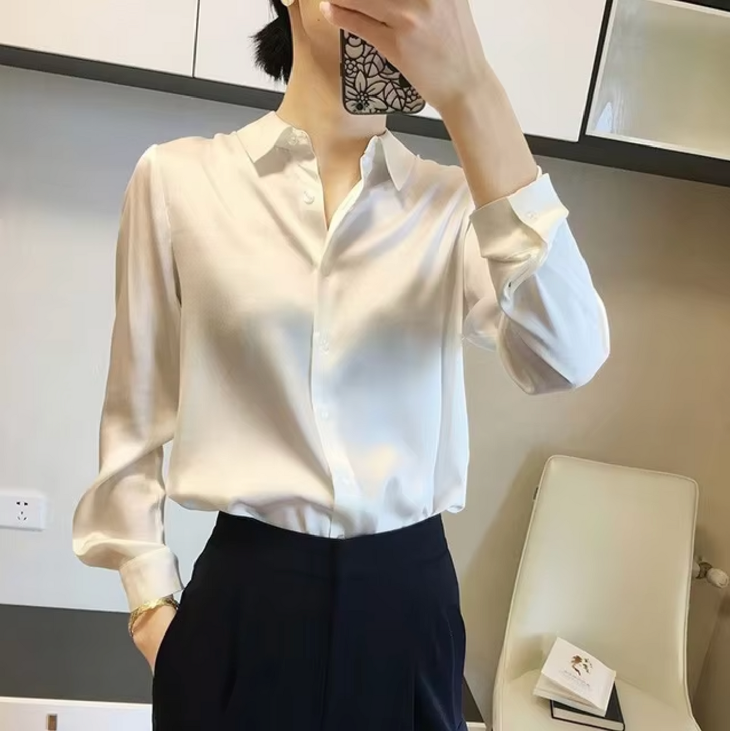 Dana® | Elegant satin blouse