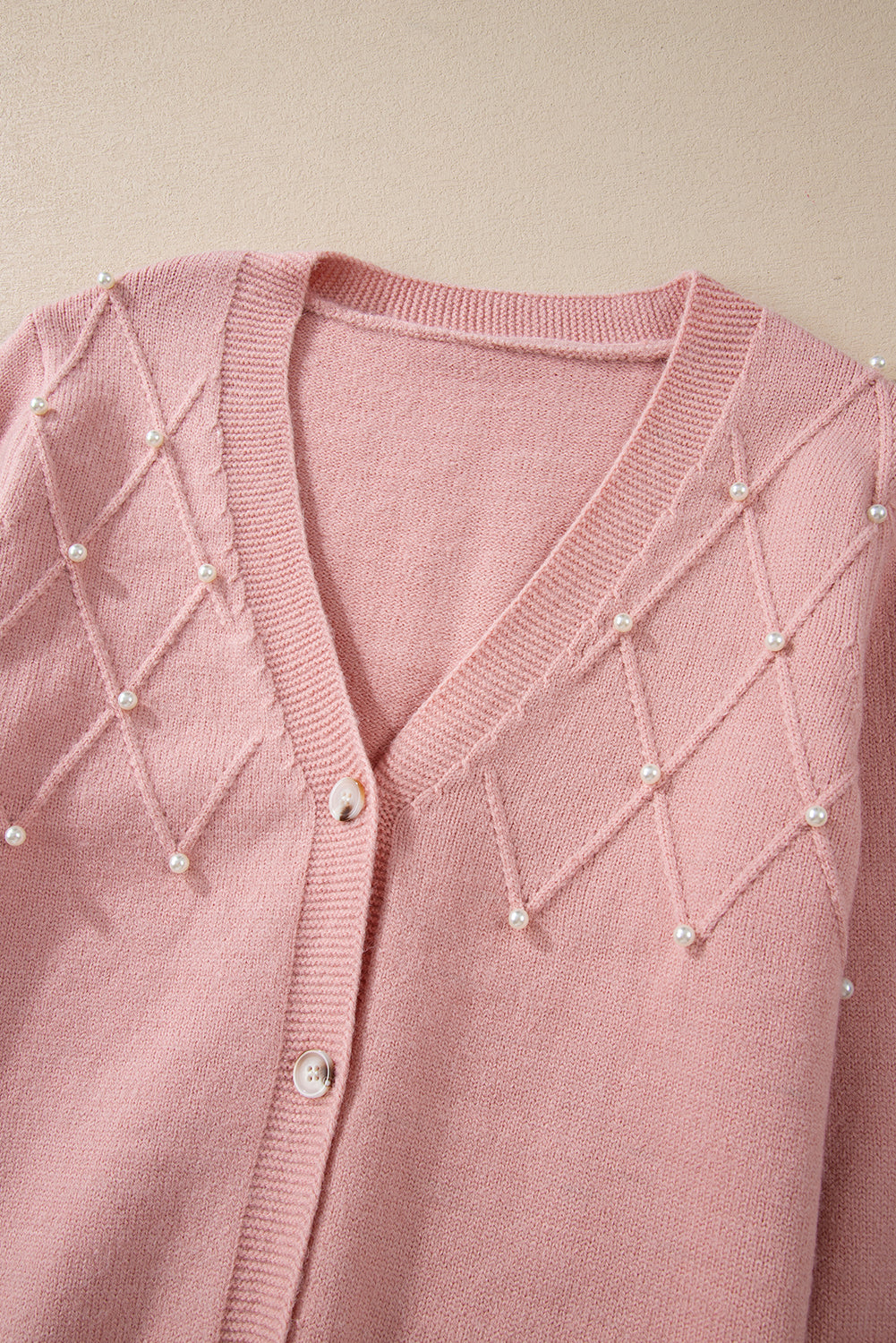 Cecilia® | Modern and stylish winter cardigan.