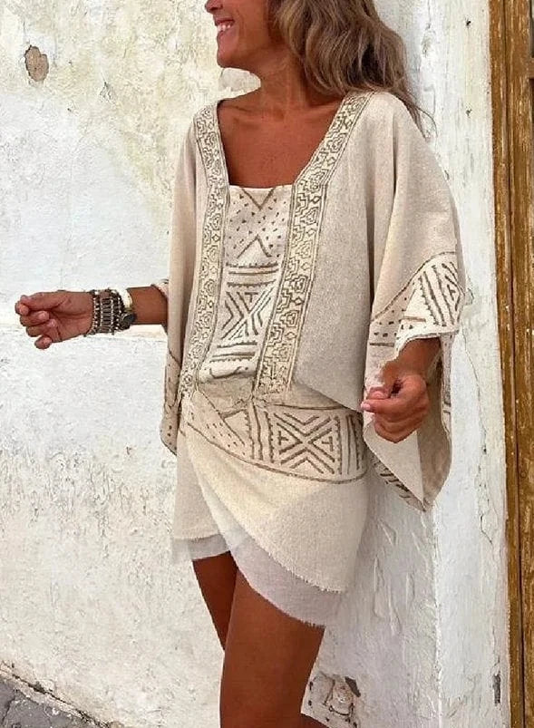 Blythe® | Dress with dolman sleeves and ethnic print