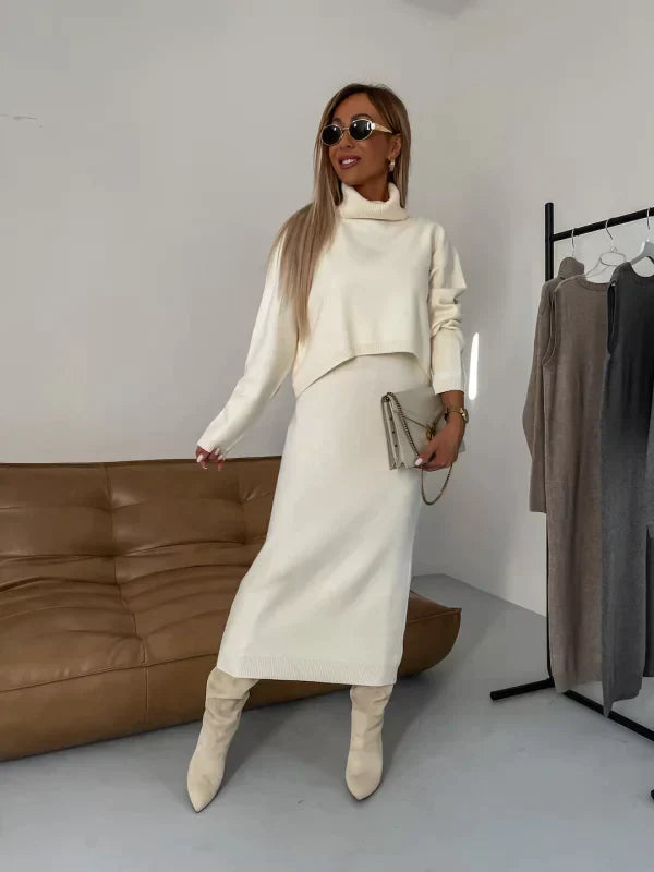 Aranza® | Dress with matching turtleneck