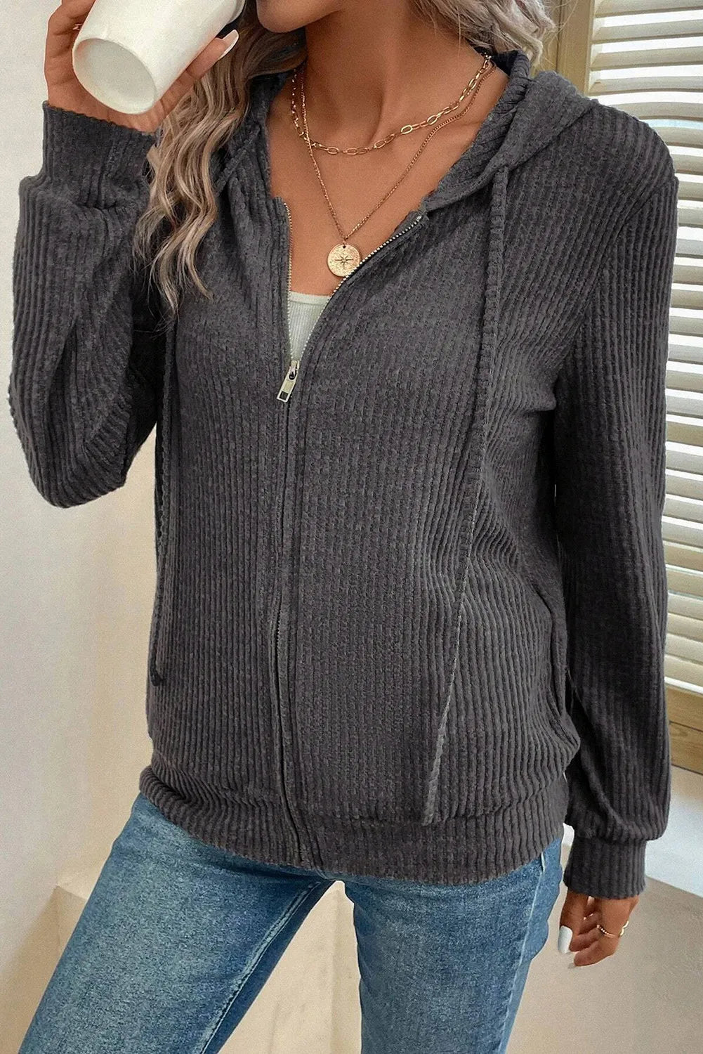 Bernadette® | Long sleeve hooded jacket with drawstring and zip fastening