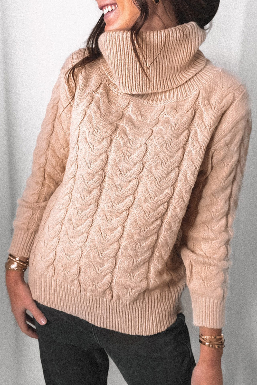 Antonella® | Casual and fashionable winter sweater