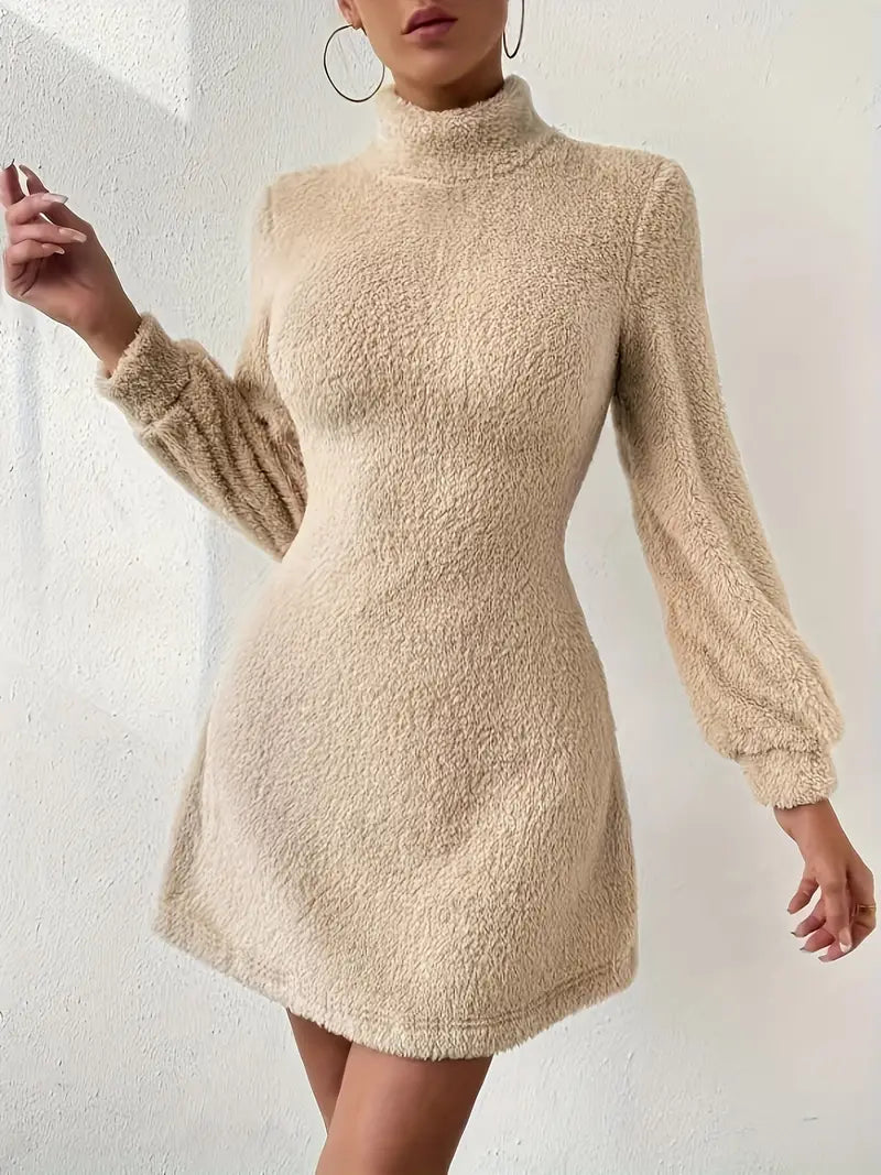 Ariadna® | Plush dress with turn-down collar