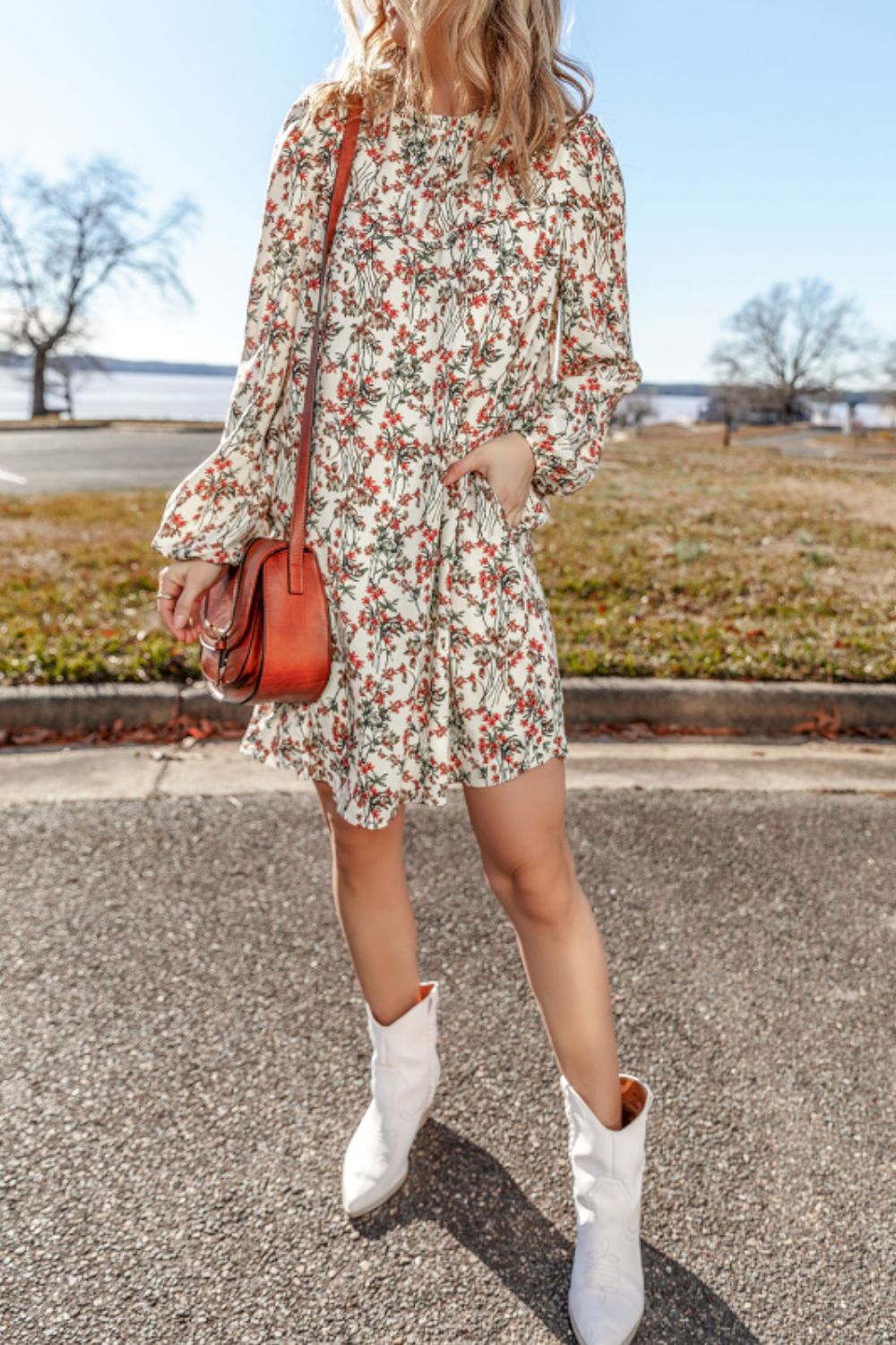 Alma® | Floral long sleeve dress with a crew neck