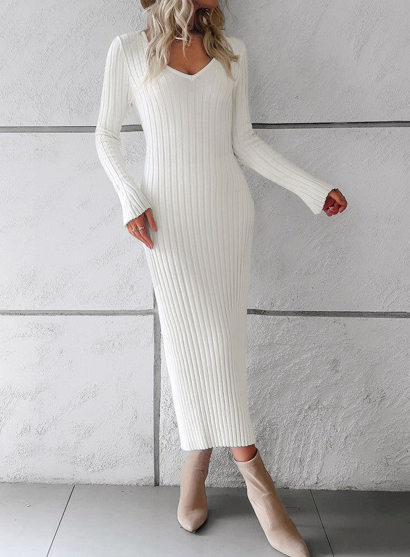 Antonia® | Ribbed midi dress with long sleeves