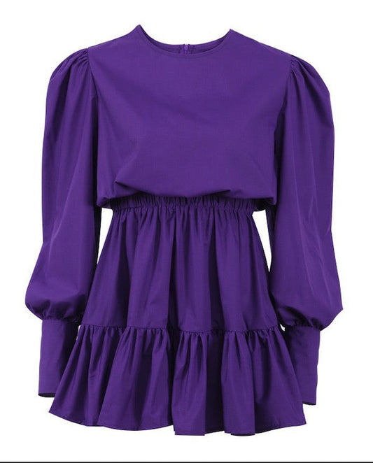 Delilah® | Dress with a round neckline and lantern sleeves
