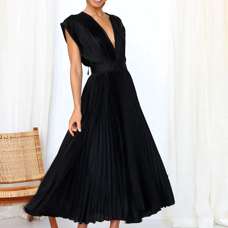 Delia® | V-Neck Maxi Dress With Pleats