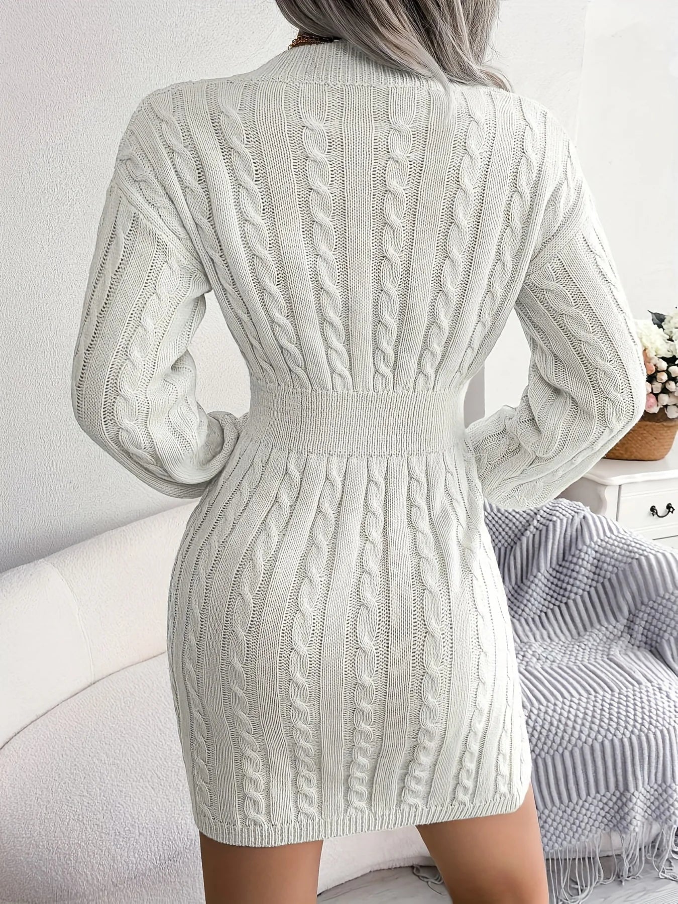 Anna® | Elegant V-neck dress