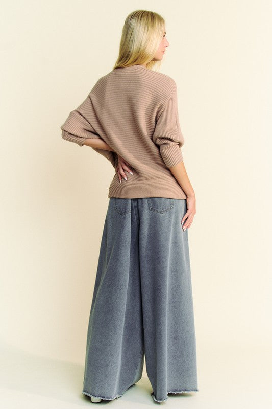 Clara® | Crew neck sweater with batwing sleeves