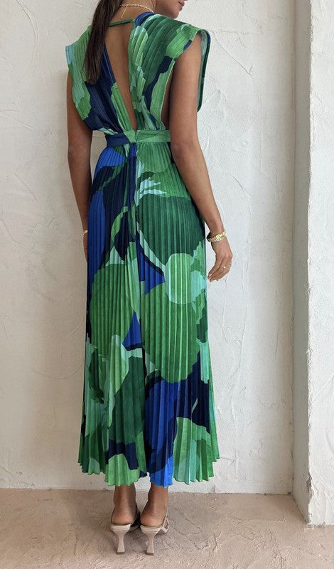 Daphne® | Dress with a deep V-neck