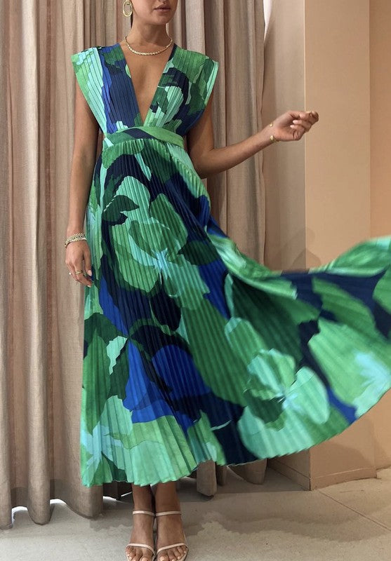 Daphne® | Dress with a deep V-neck